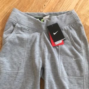 Nike joggers/training pants